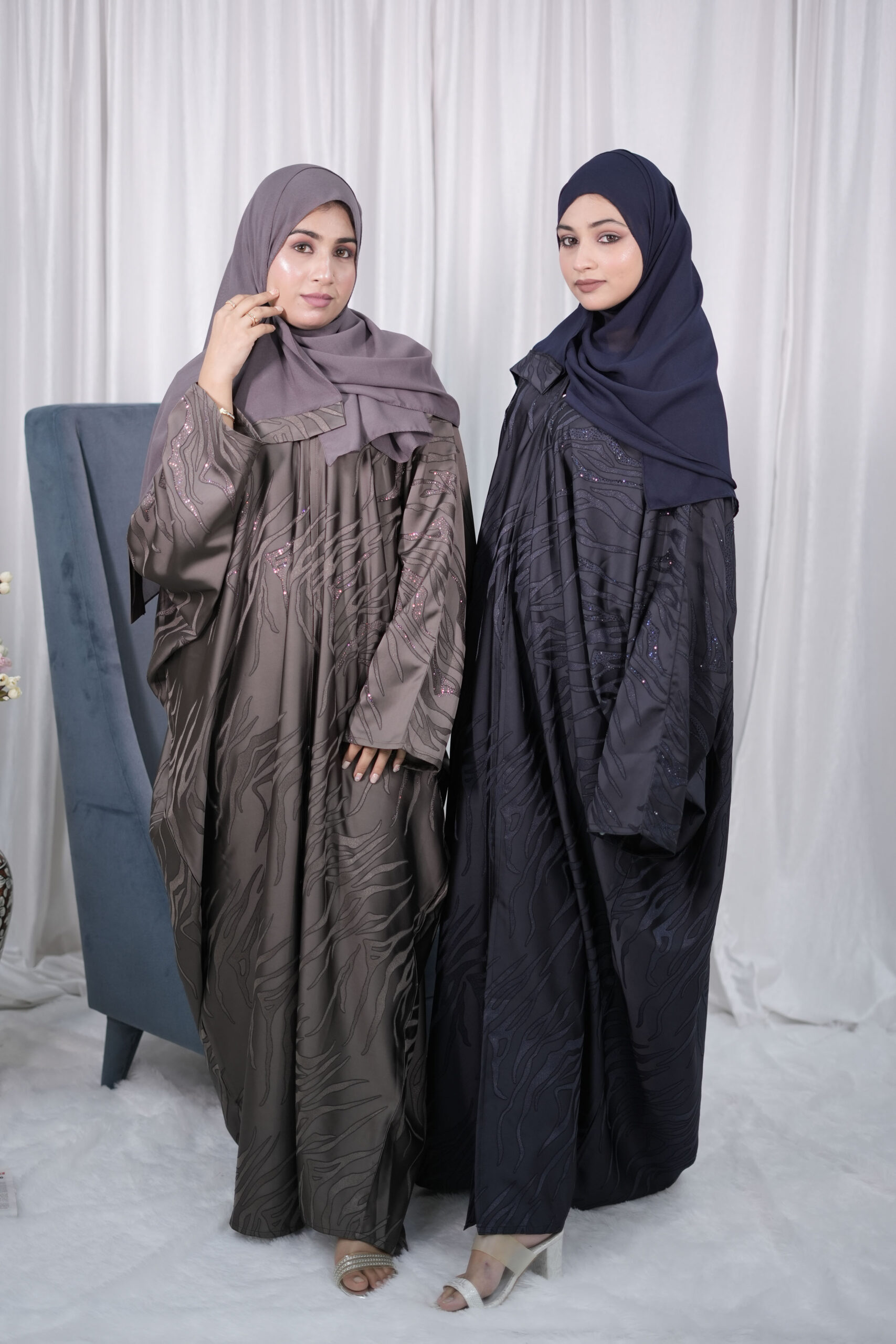 Elegant Ash Leaf Textured Farasha - Image 2