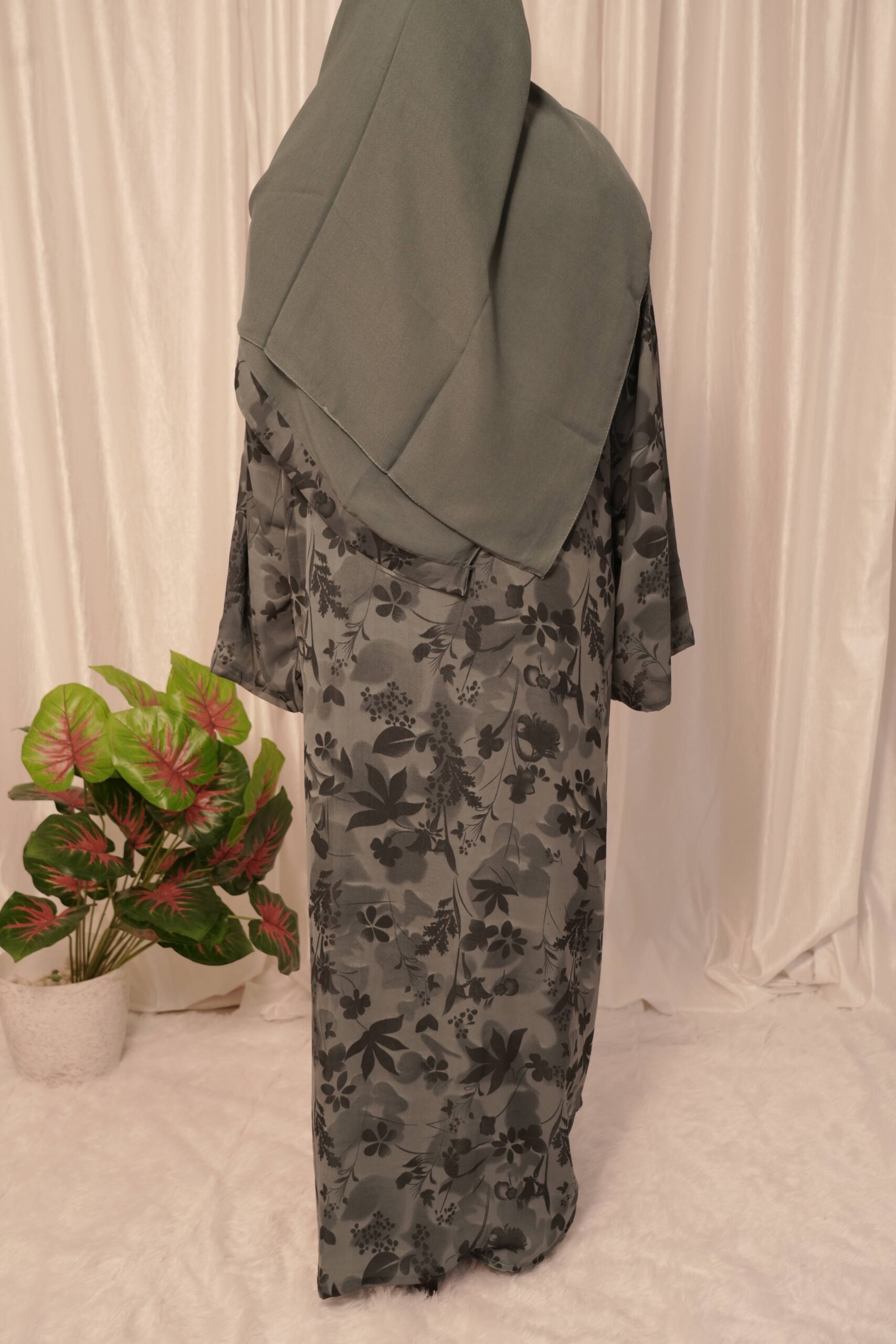 Shop Secondary Image